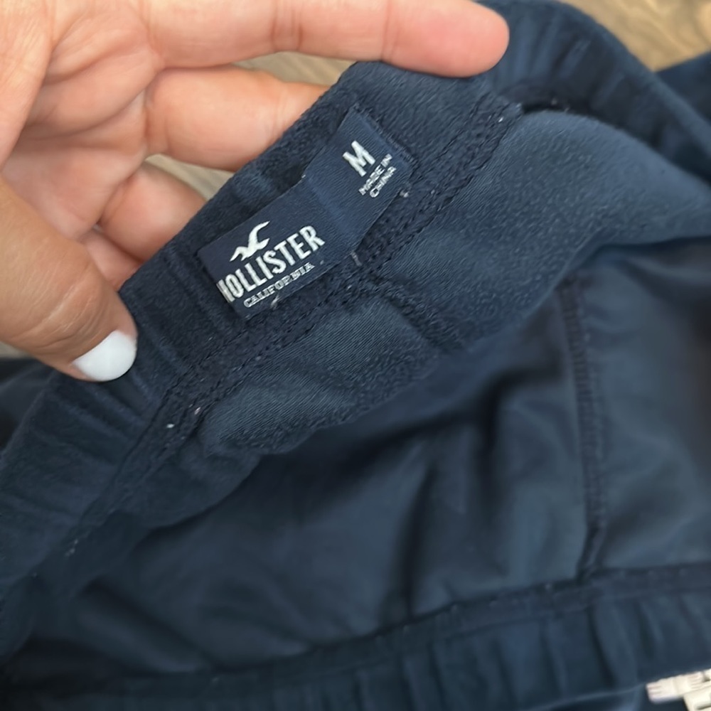 Hollister blue velour shorts M - Picture 7 of 9